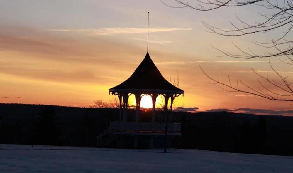The Lodge At Poland Spring Resort Exteriör bild